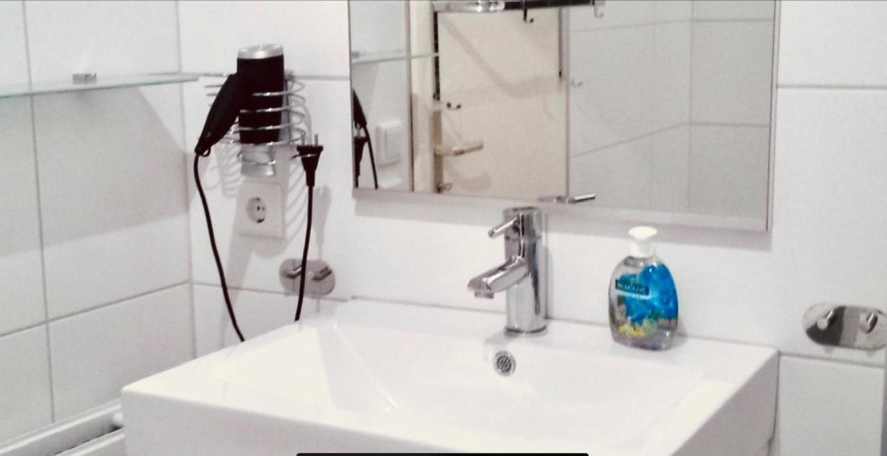 Ferienwohnung Kleine Auszeit Winterberg Fuer 2- 4 Personen エクステリア 写真